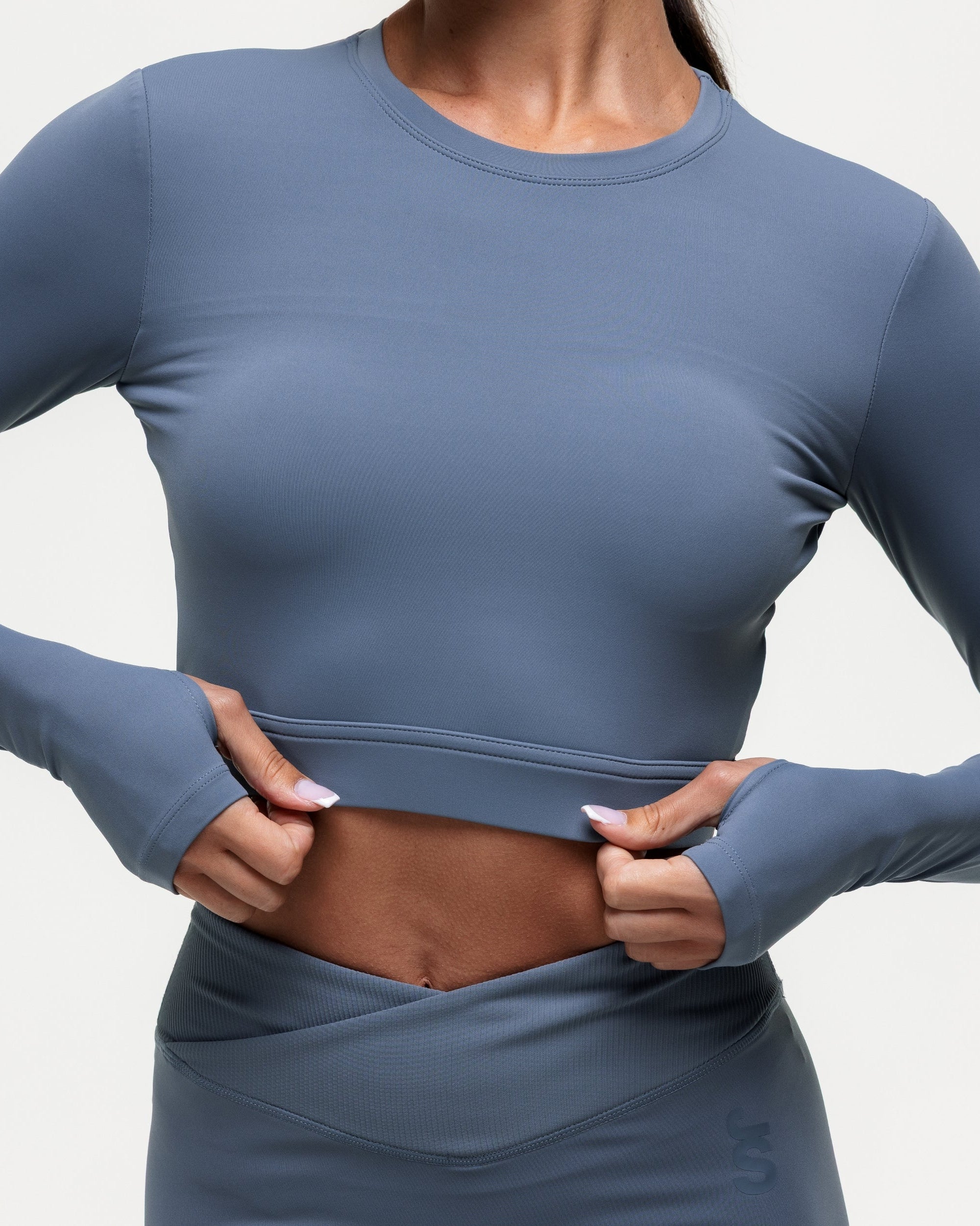 Karma Long Sleeve Crop Top - Graphite