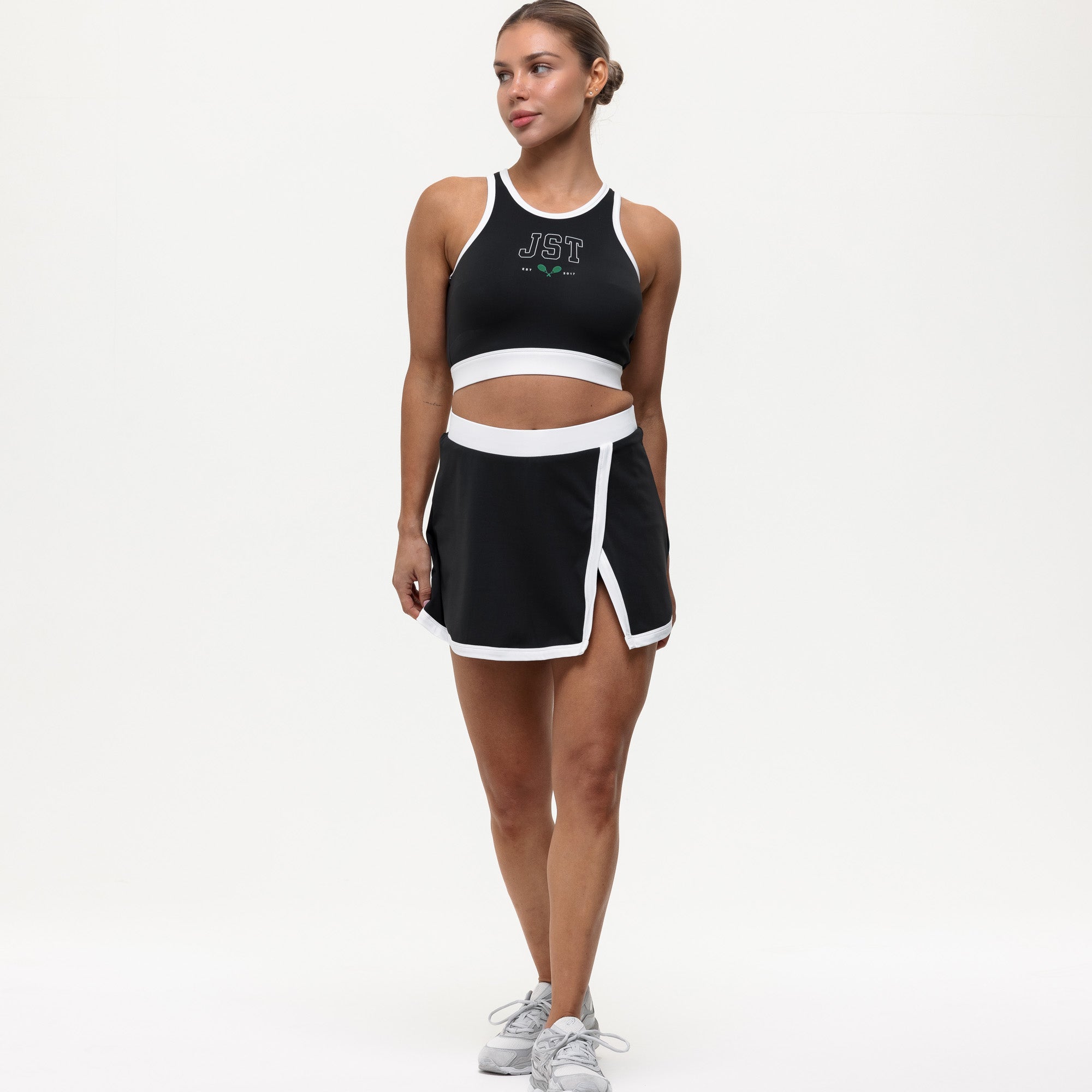 Ace Cropped Vest - Black/White (PRE ORDER)