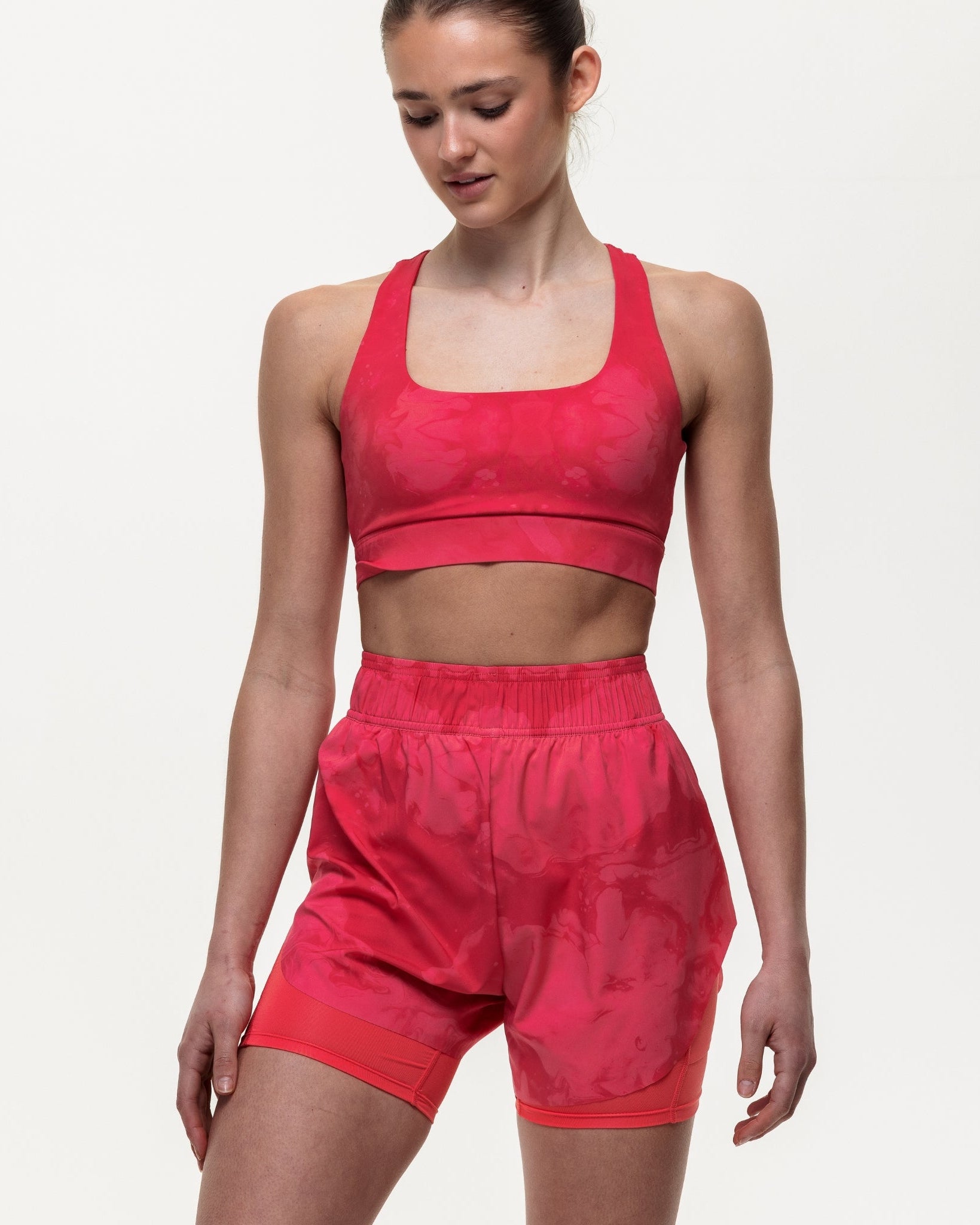 Run The Distance 2-in-1 Shorts - Coral Marble