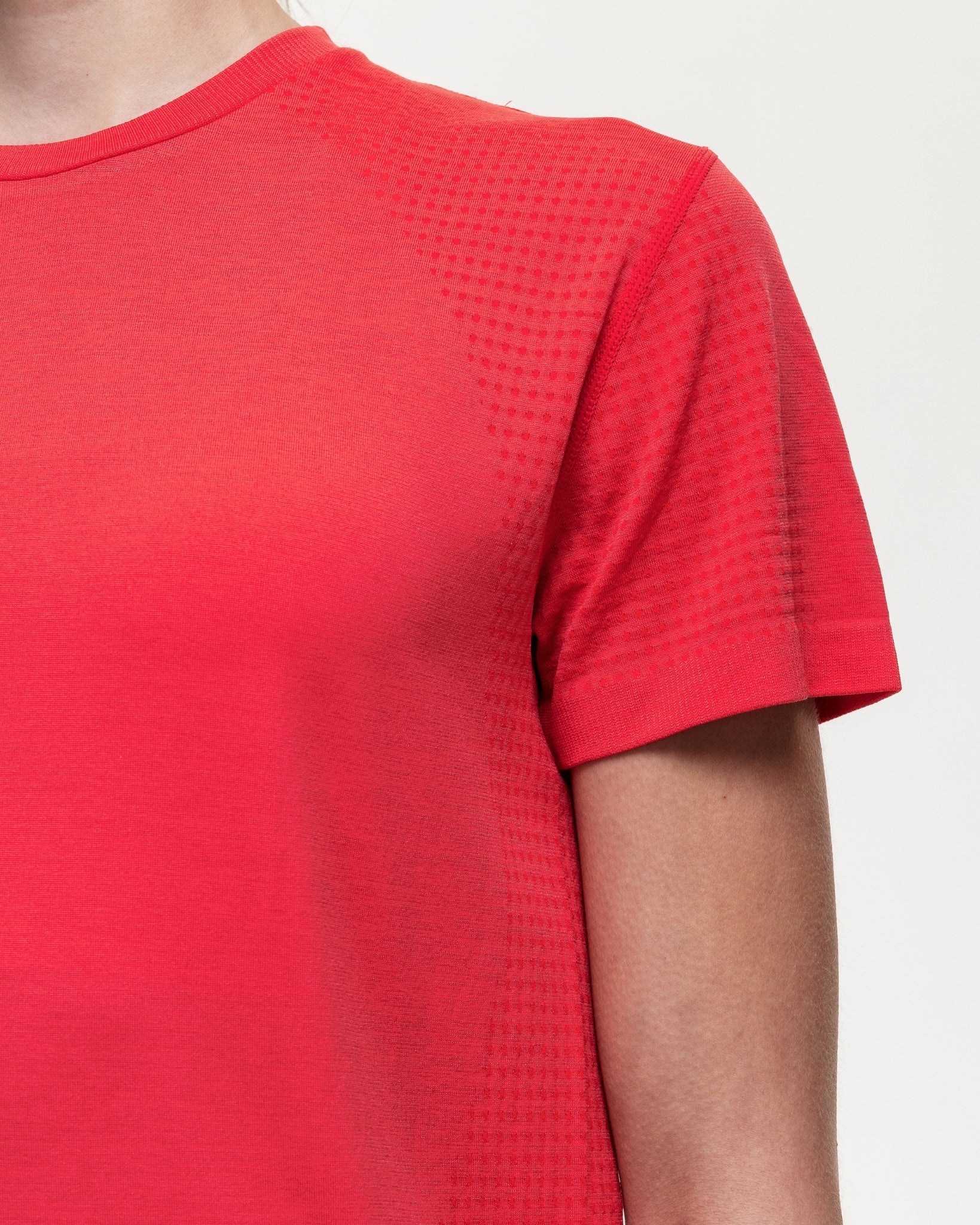 Seamless Performance Training Tee - Coral