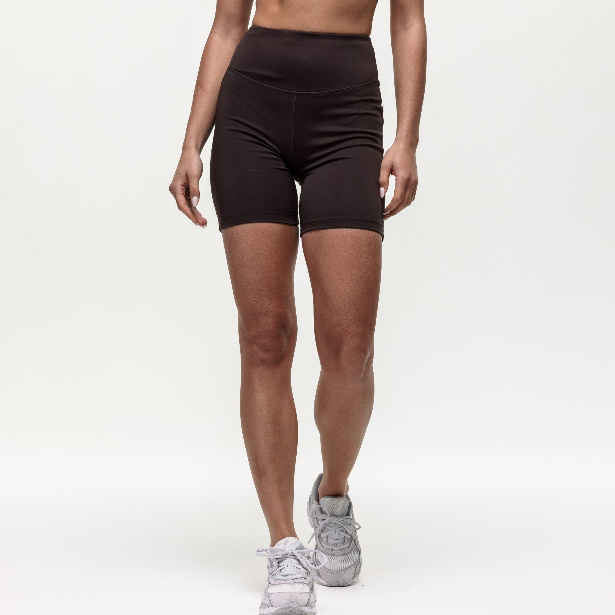 Motion High Rise Biker Shorts - Cocoa