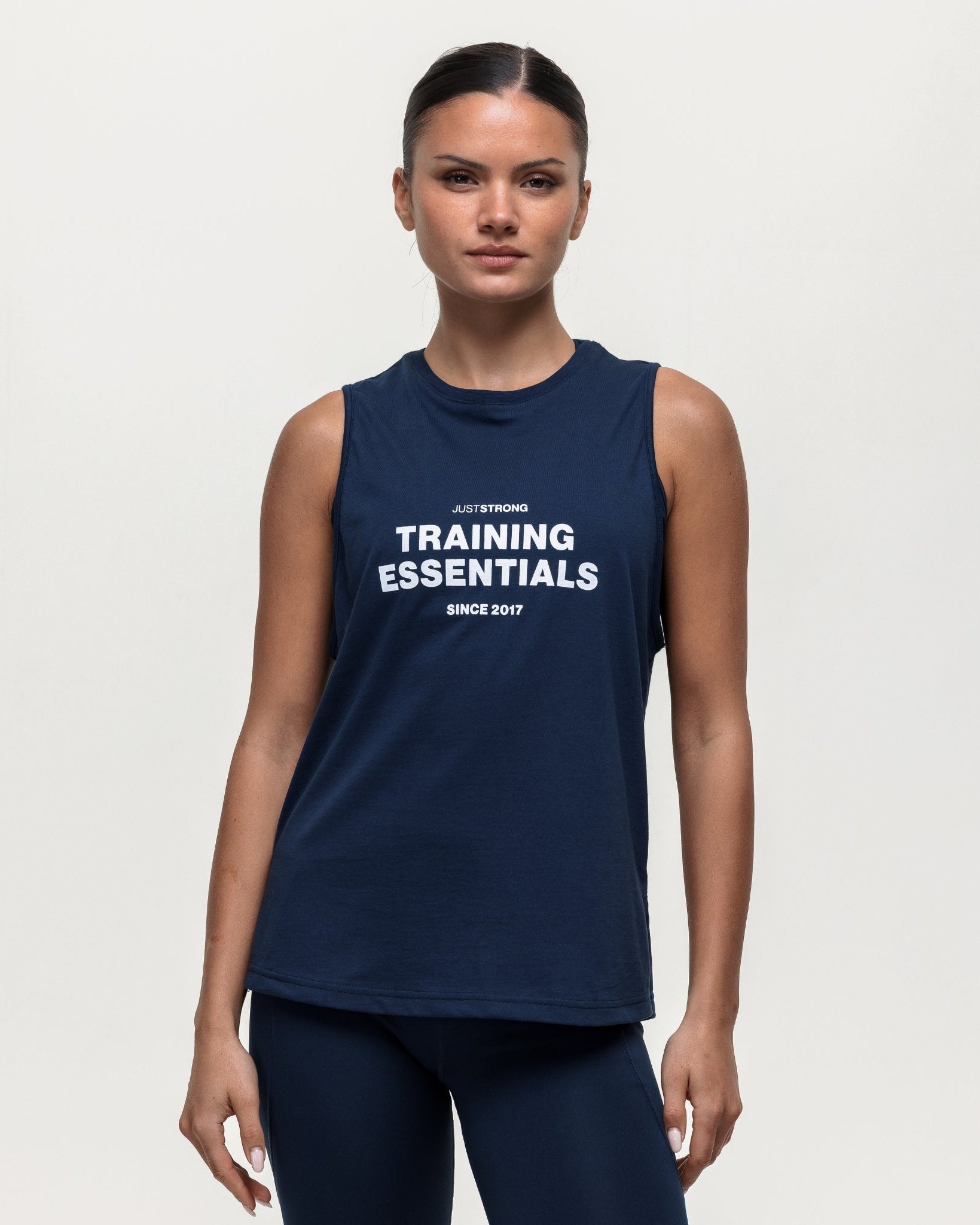 Motion Training Essentials Tank - Navy