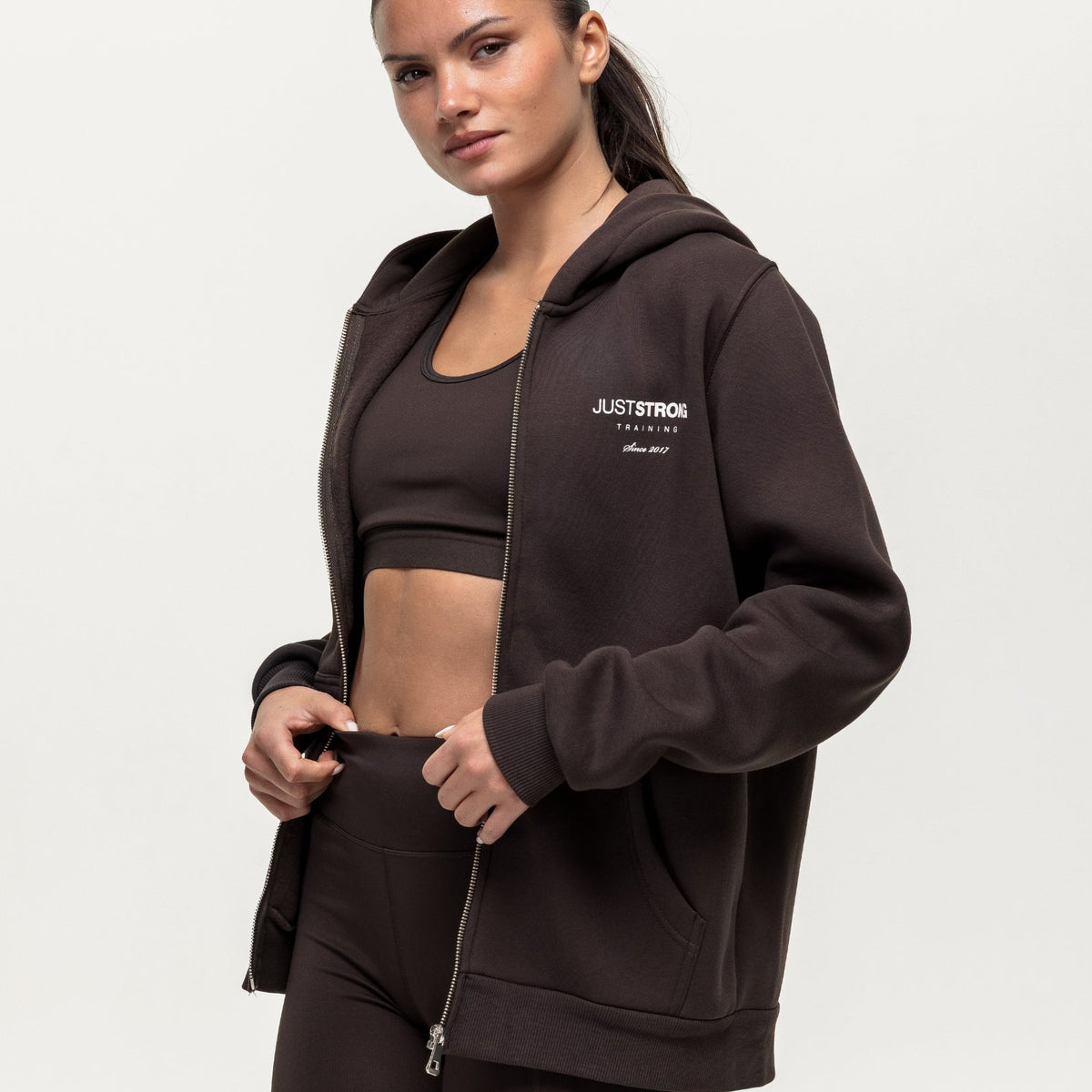Training Essentials Motion Zip Hoodie - Cocoa