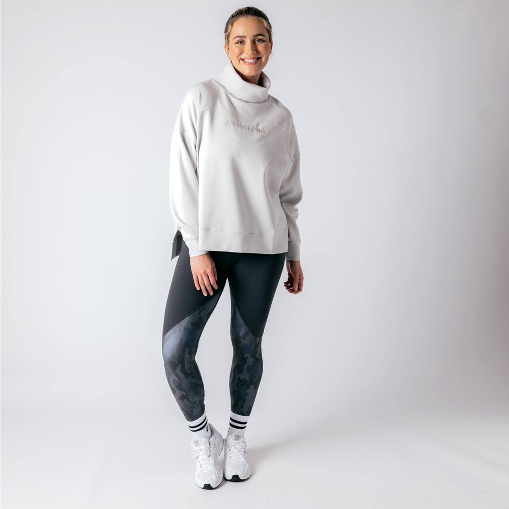 Luxe Essence Turtleneck - Cloud Grey